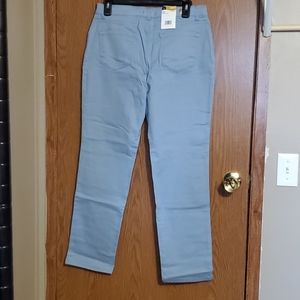 Lee Classic Fit Jeans 18 Women's  NWT Sz 10P Sky Blue Stretch Coin Pocket